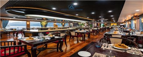 Du thuyền Aqua Luxury